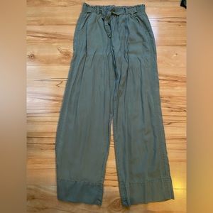 Knox Rose from Target wide leg pants size M
